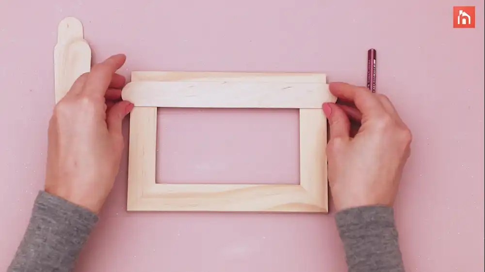 Popsicle stick wall decor craft step 6