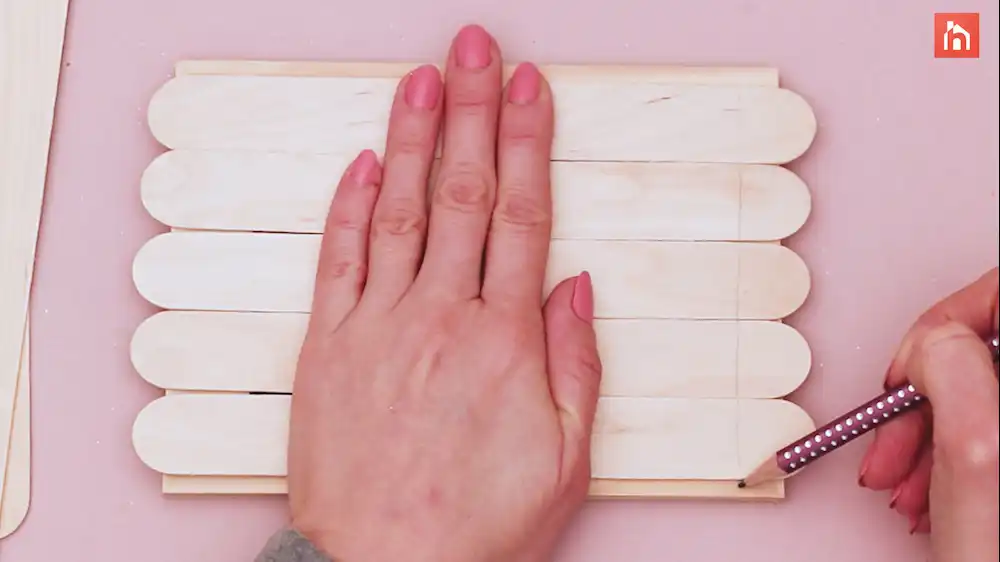 Popsicle stick wall decor craft step 9