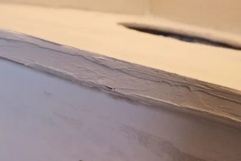 Prepare the corners
