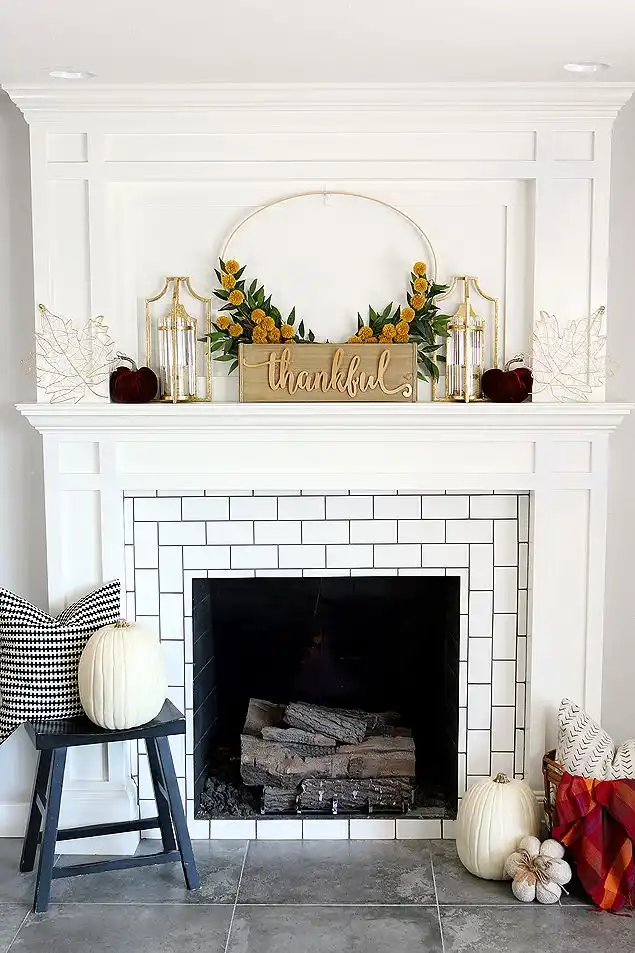 Pretty Fall Mantel