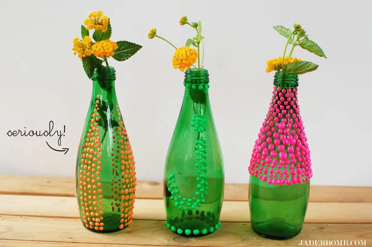 Pufy paint glass bottle vases