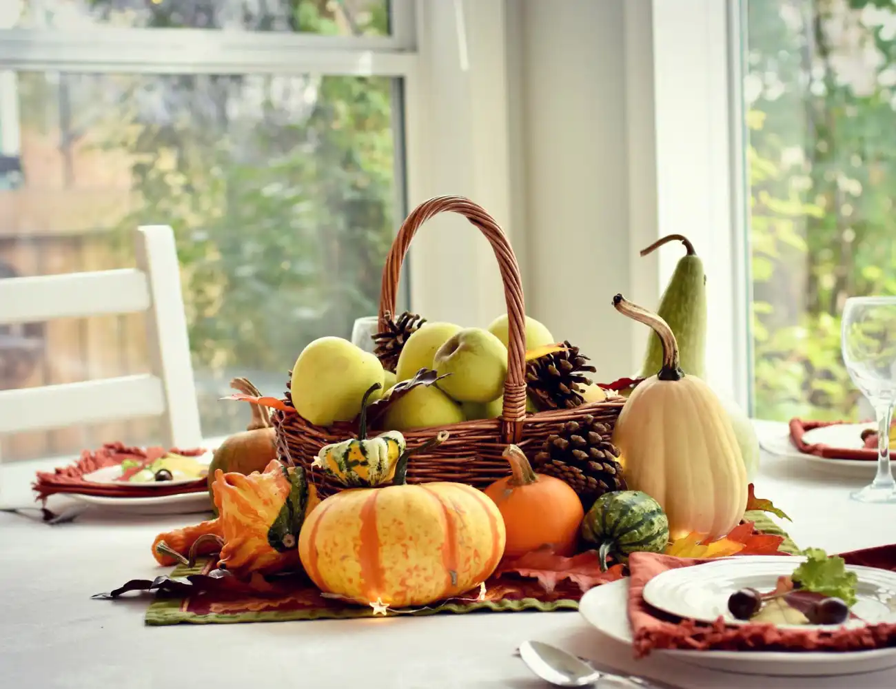How to Pick a Pumpkin for Fall Decorations That Last All Season
