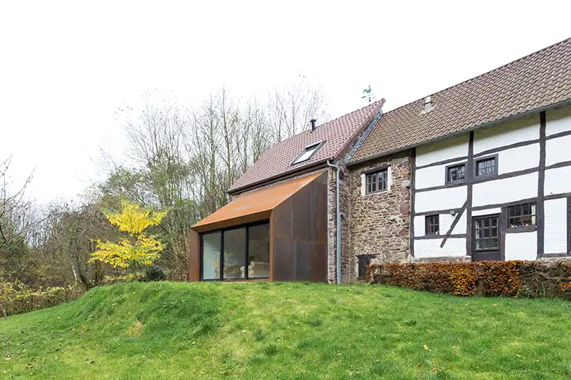 Puzzles Architecture Corten Steel Extension