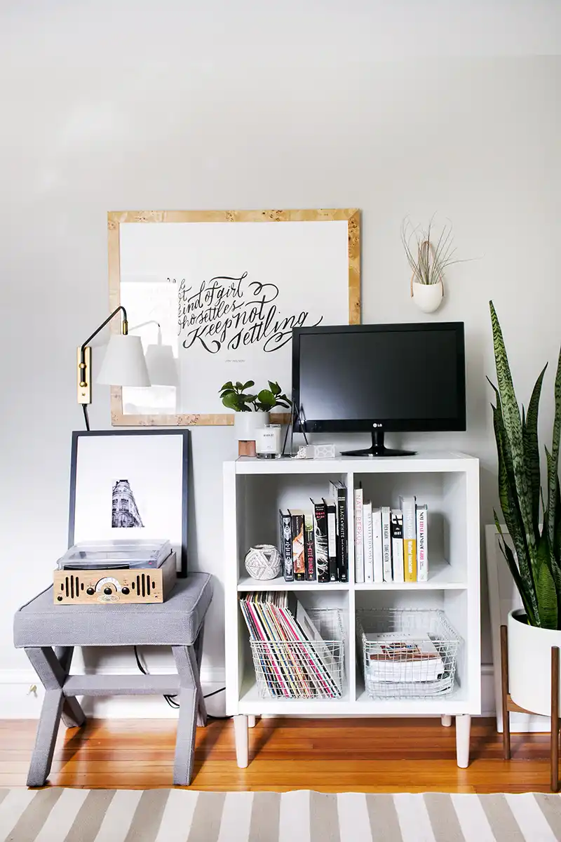 Quaint Media TV Stand