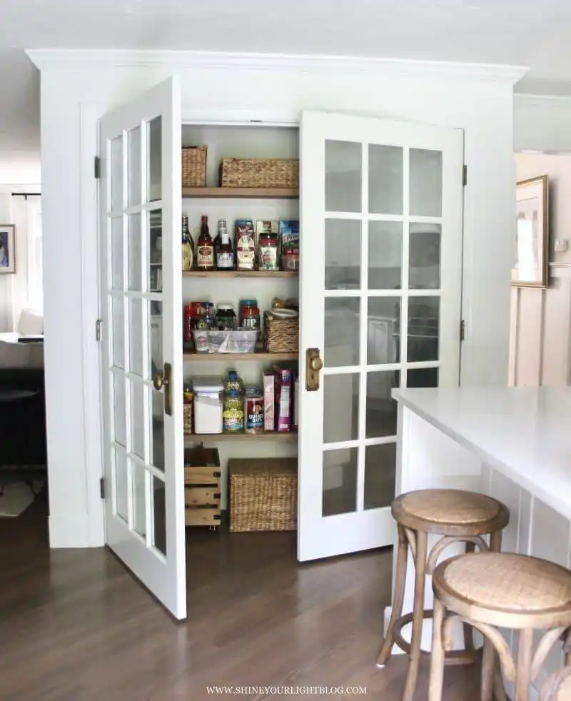 Reach in Kitchen pantry