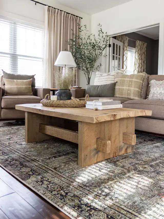 Reclaimed Wood Coffee Table Tutorial