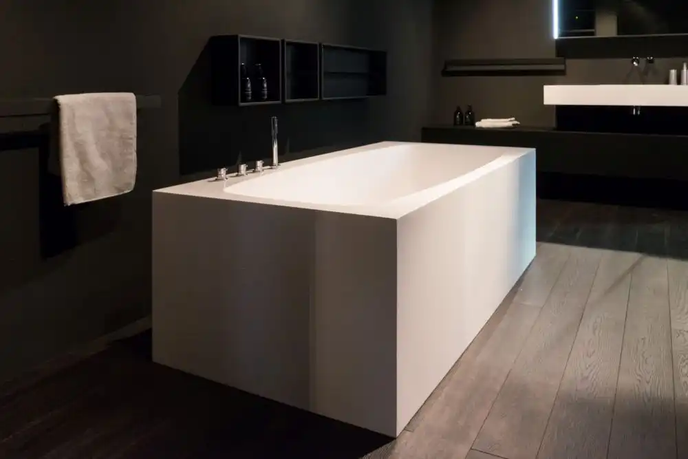 Rectangular bathtub style design