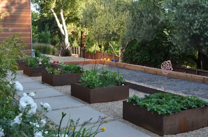 Rectangular planters from corten