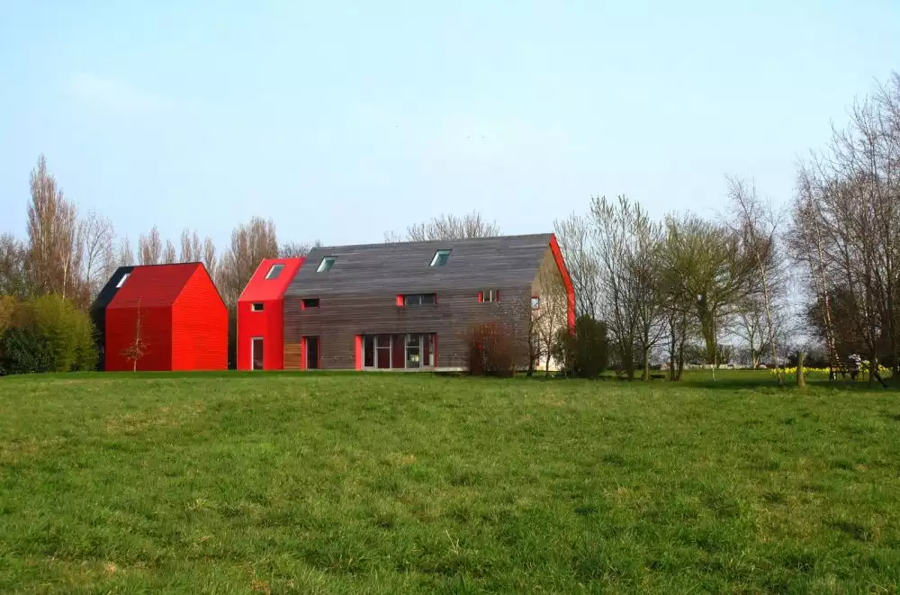 Red Glass Sliding House by dRMM Architects