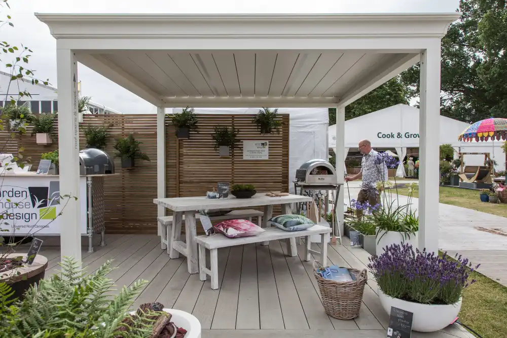 Tips To Cozy up Your Patio for Wintertime Enjoyment