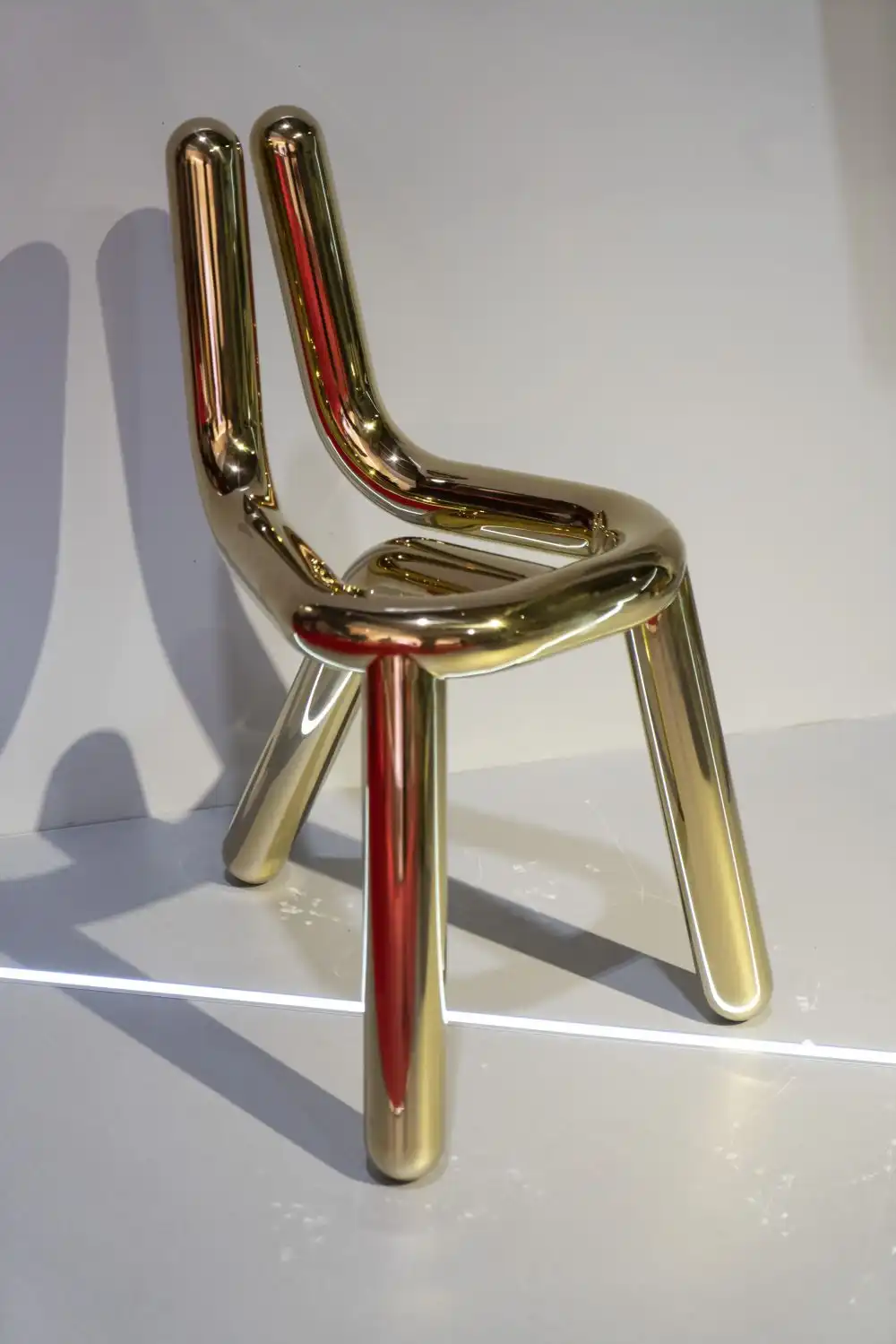 Riluc Line chair with a cool design