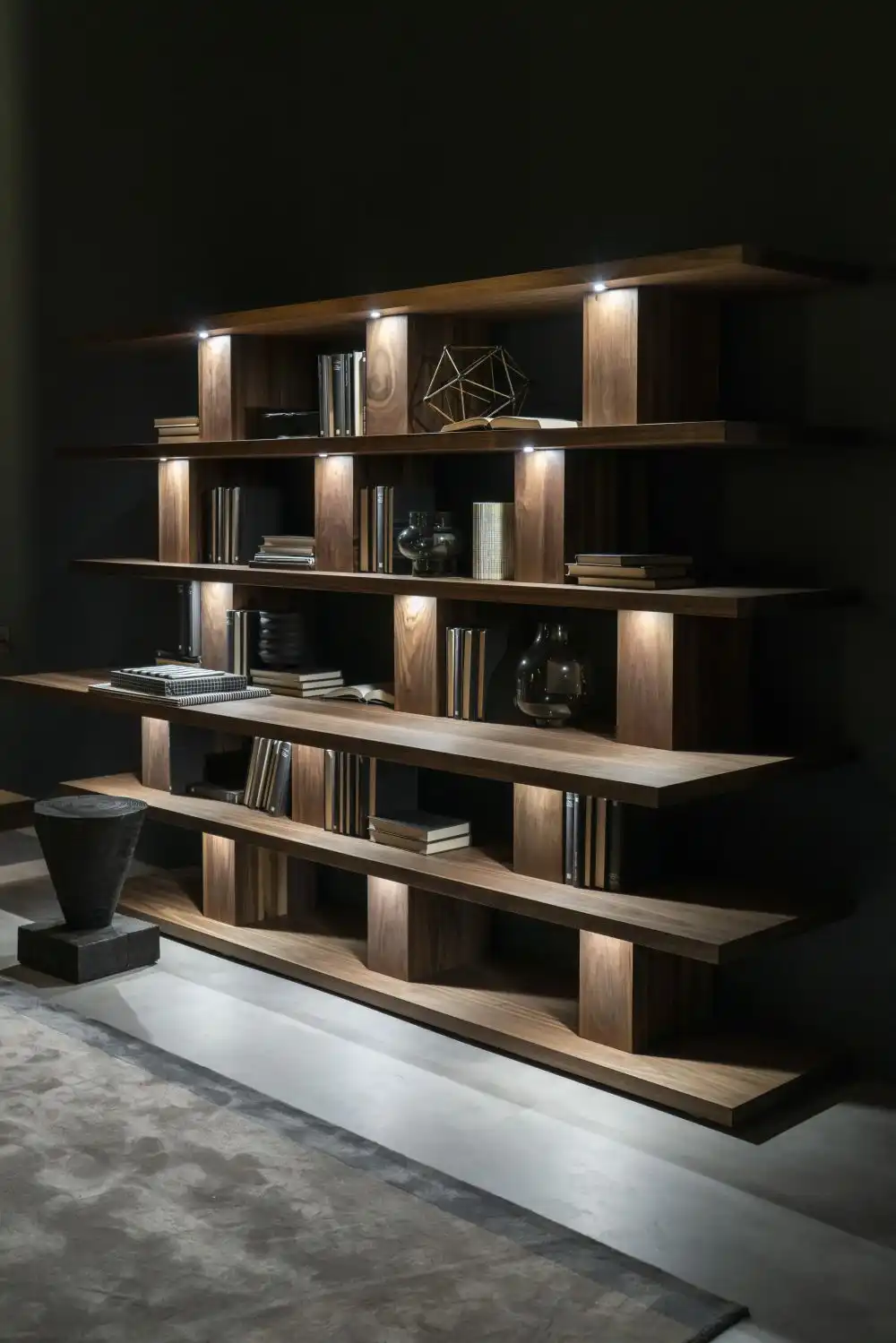 Riva1920 bookshelf