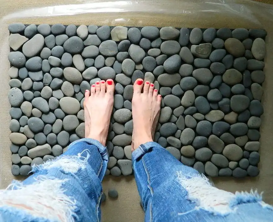 Rivers rocks door mat