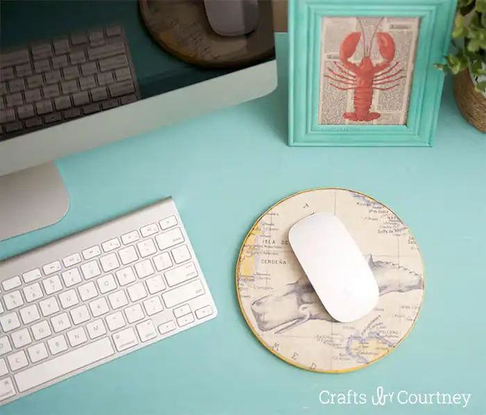 Round mouse pad from paper