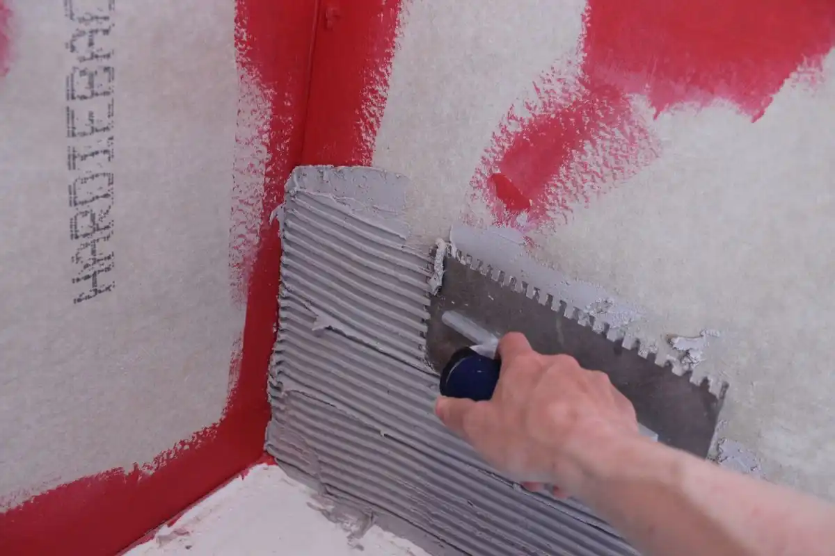 Run your trowel over the thinset