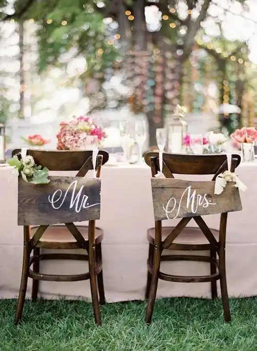 Rustic Mr and Mrs wooden signs
