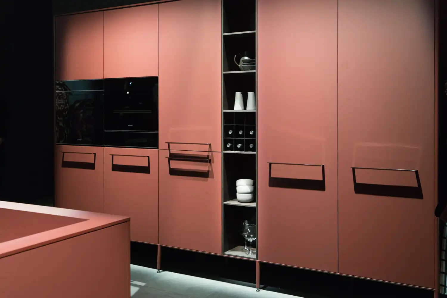 Salmon Color: Meaning and Uses