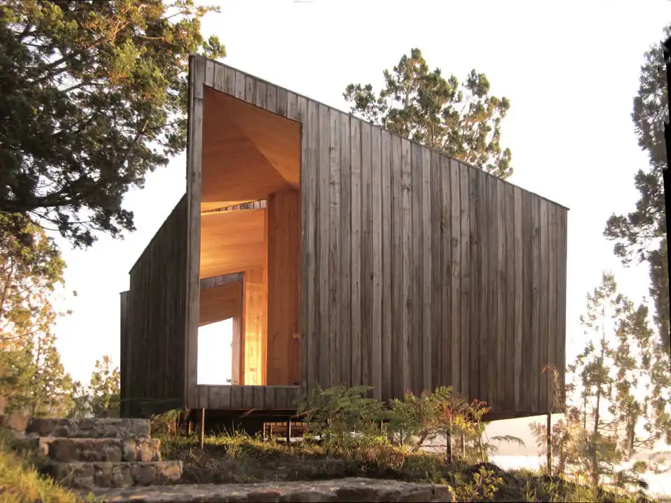 Sauna in Ranco by Panorama Arquitectos Exterior
