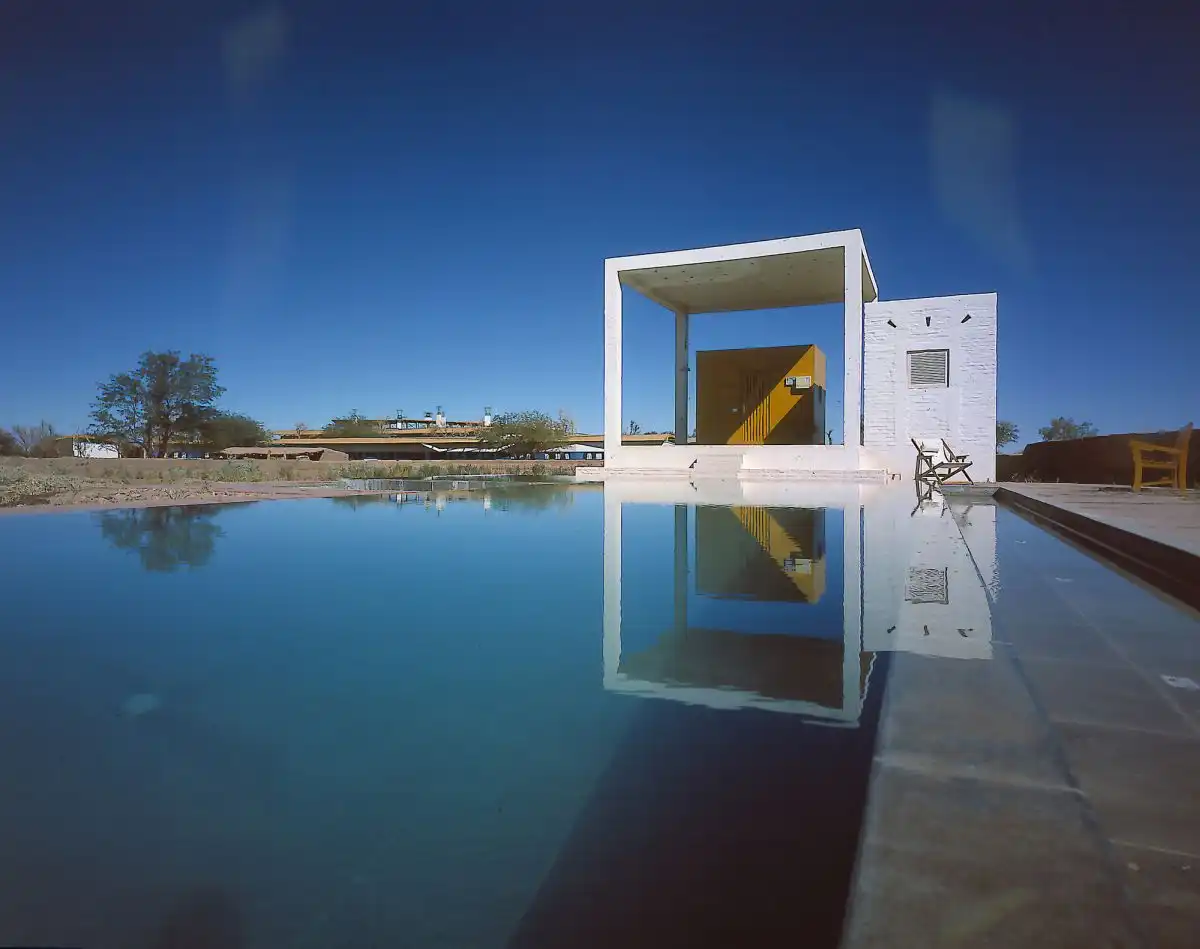 Saunas and Pools in Atacama from Germán del Sol Exterior