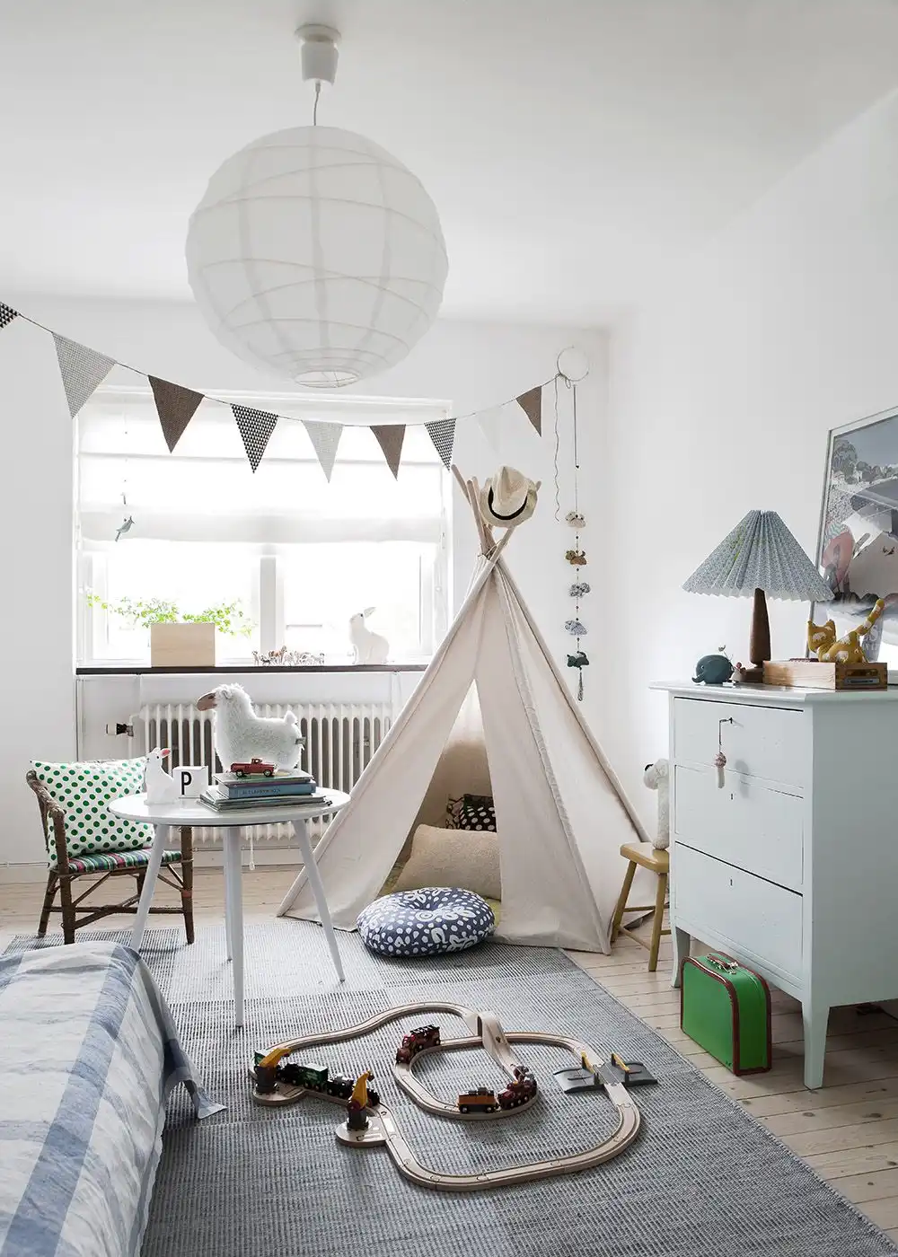 16 Best Scandinavian Bedrooms For Kids