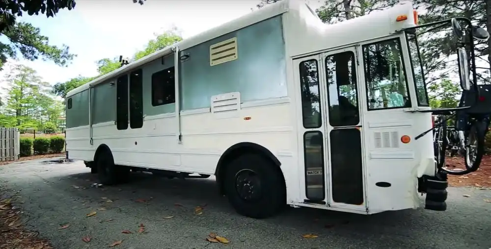 School Bus Converted To Incredible Off Grid Home