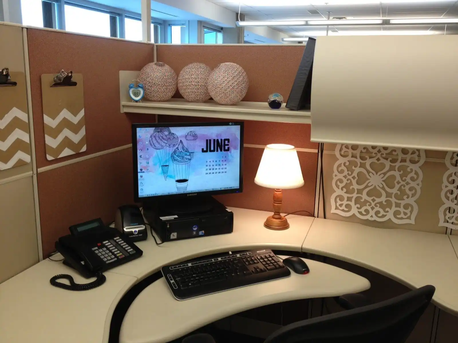 Shelf for your cubicle decor