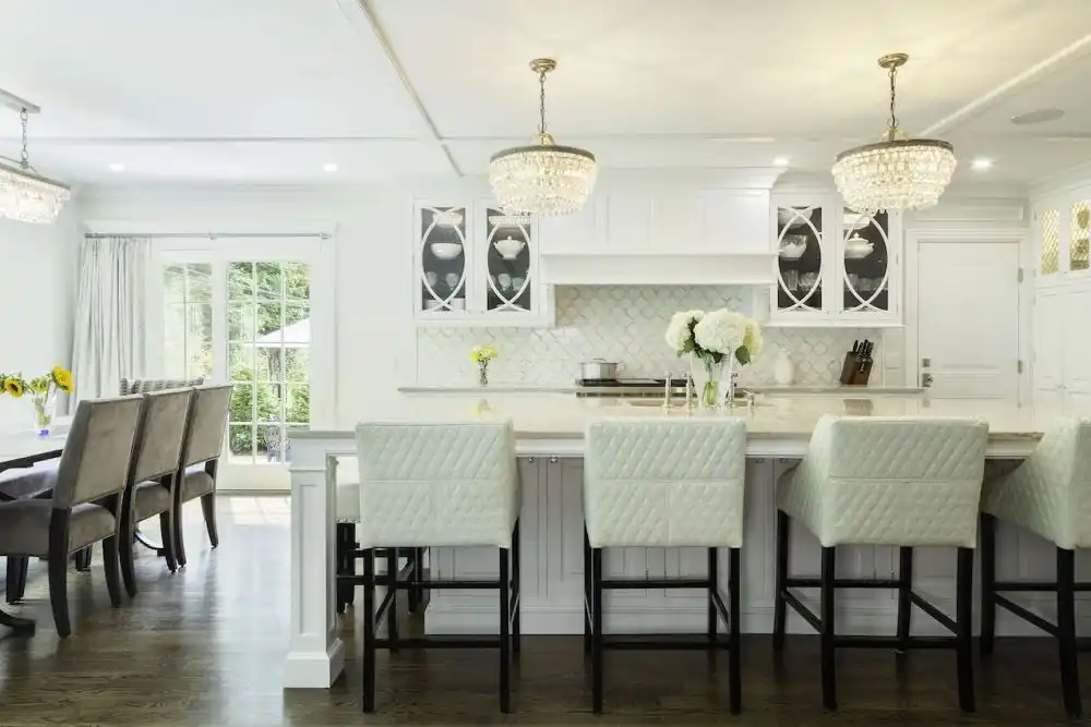 Elegant with a Touch of Glam