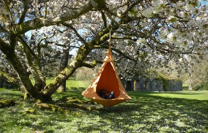 Single Hanging chair - Cacoon