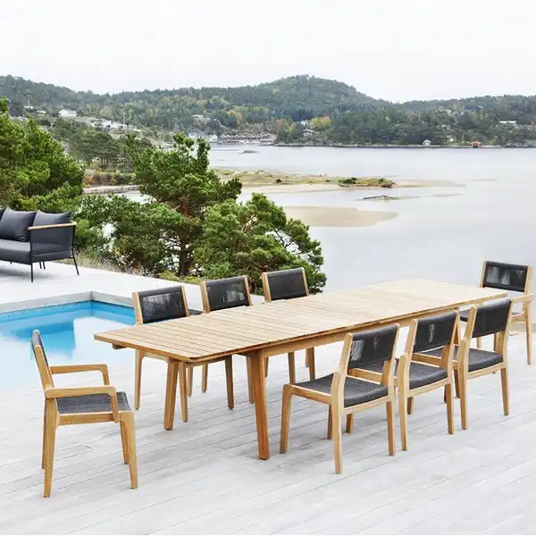 Teaková súprava na terasu: Výber tej správnej pre váš dvor 5 Skagen 9 - Piece Extendable Teak Solid Wood Dining Set