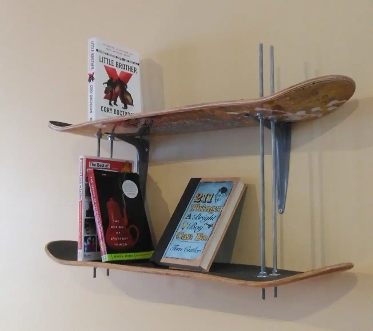 skateboard shoe storage
