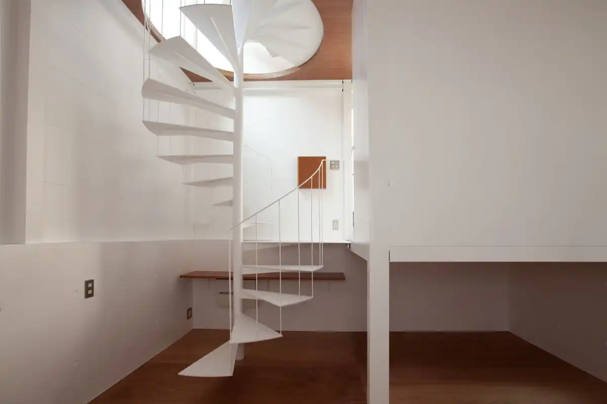Small tower house in Tokyo interior spiral stair