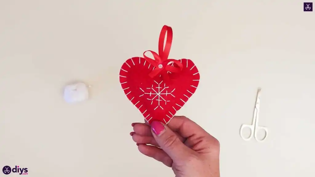 Snowflake Embroidered Heart Ornament for Christmas Tree