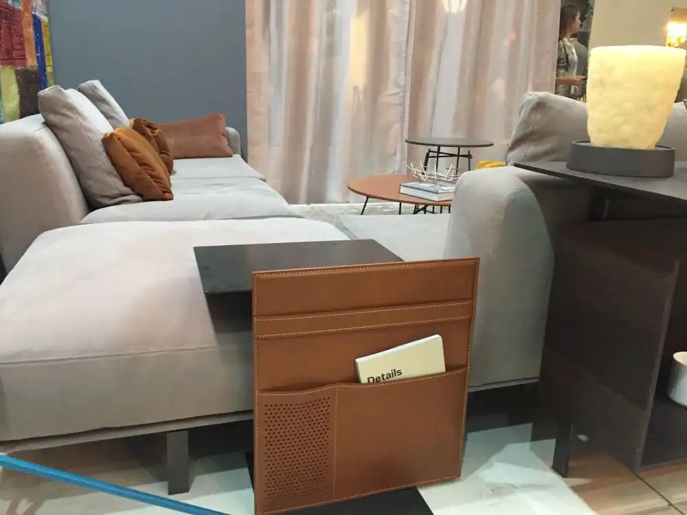 Sofa sidetable with magazine rack