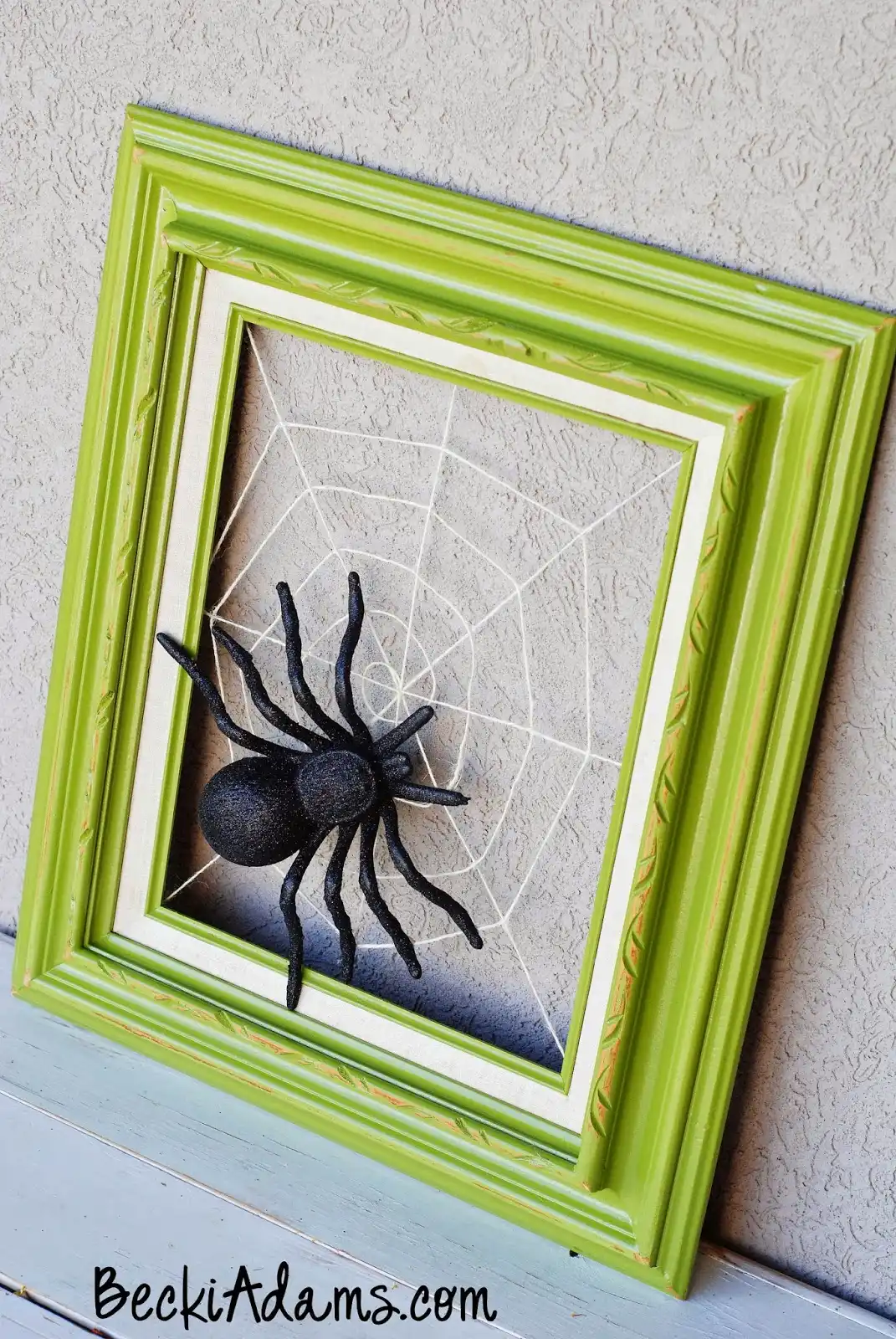 Spider Green Frame for Halloween