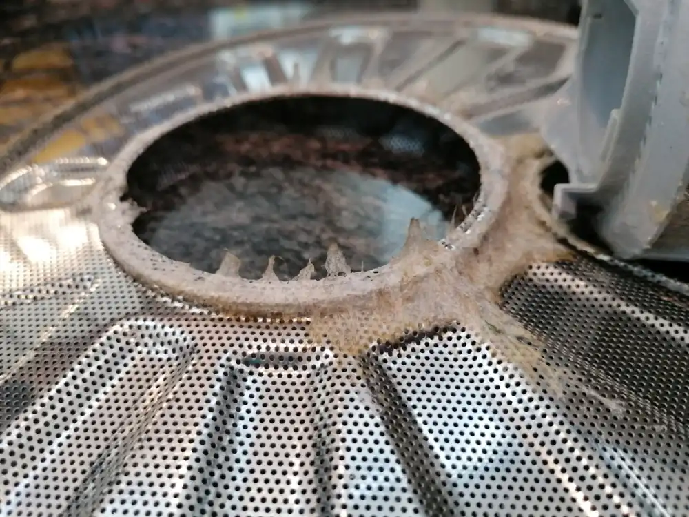 Spruce up the filter housing