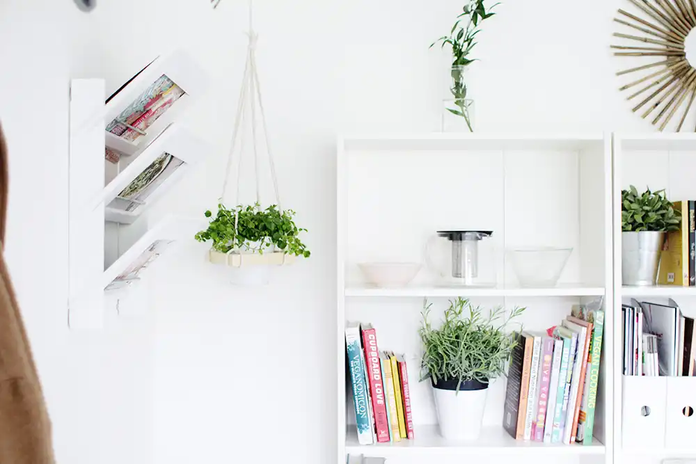 Square hanging planter
