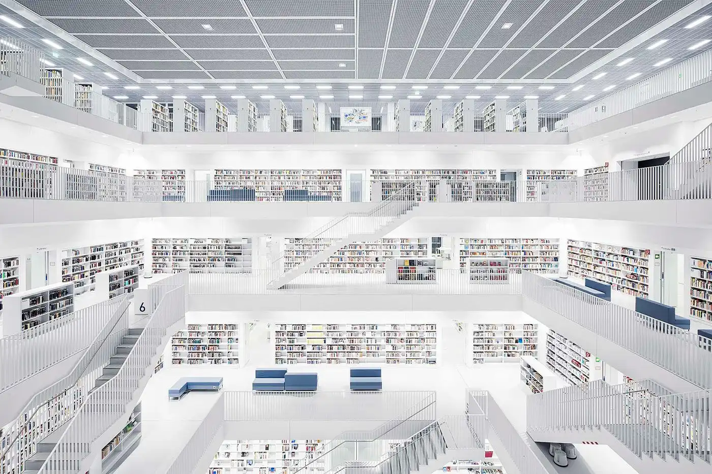 Stadtbibliothek Library Design