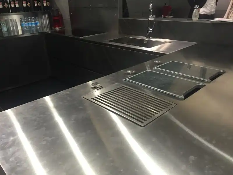 Stainless steel kitchen counter top design