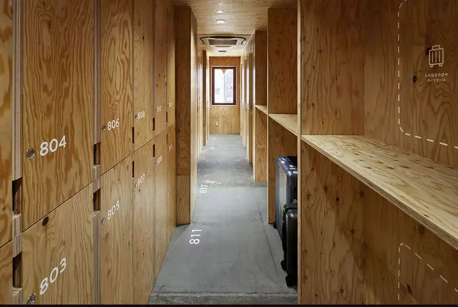 Storage schemata architects ℃ capsule hotel