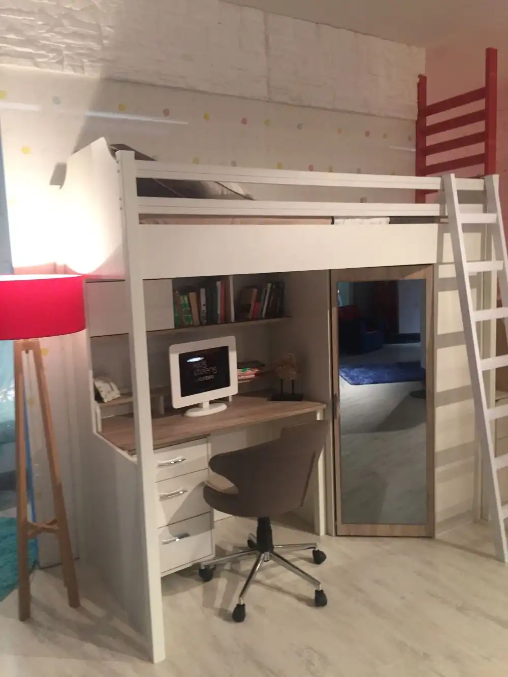 Study Hall Bed - kids room