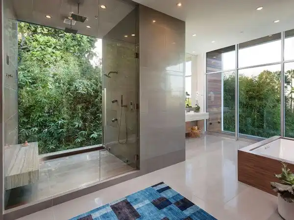 Stunning Estate on Sunset Strip bathroom