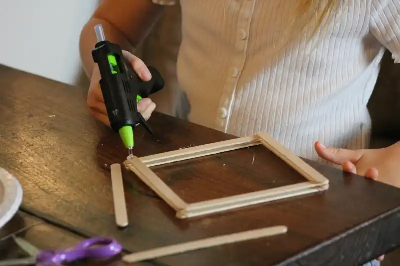Surebonder Mini Hot Glue Gun
