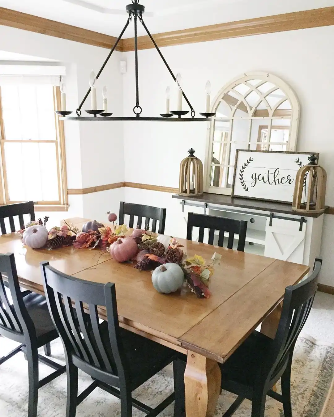 fall tablescapes with Different Colors and Sizes of Pumpkins