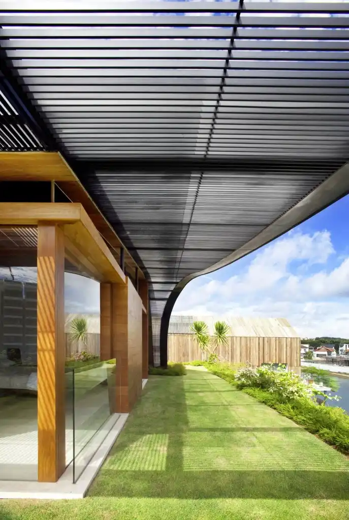 The Meera House by Guz Architects