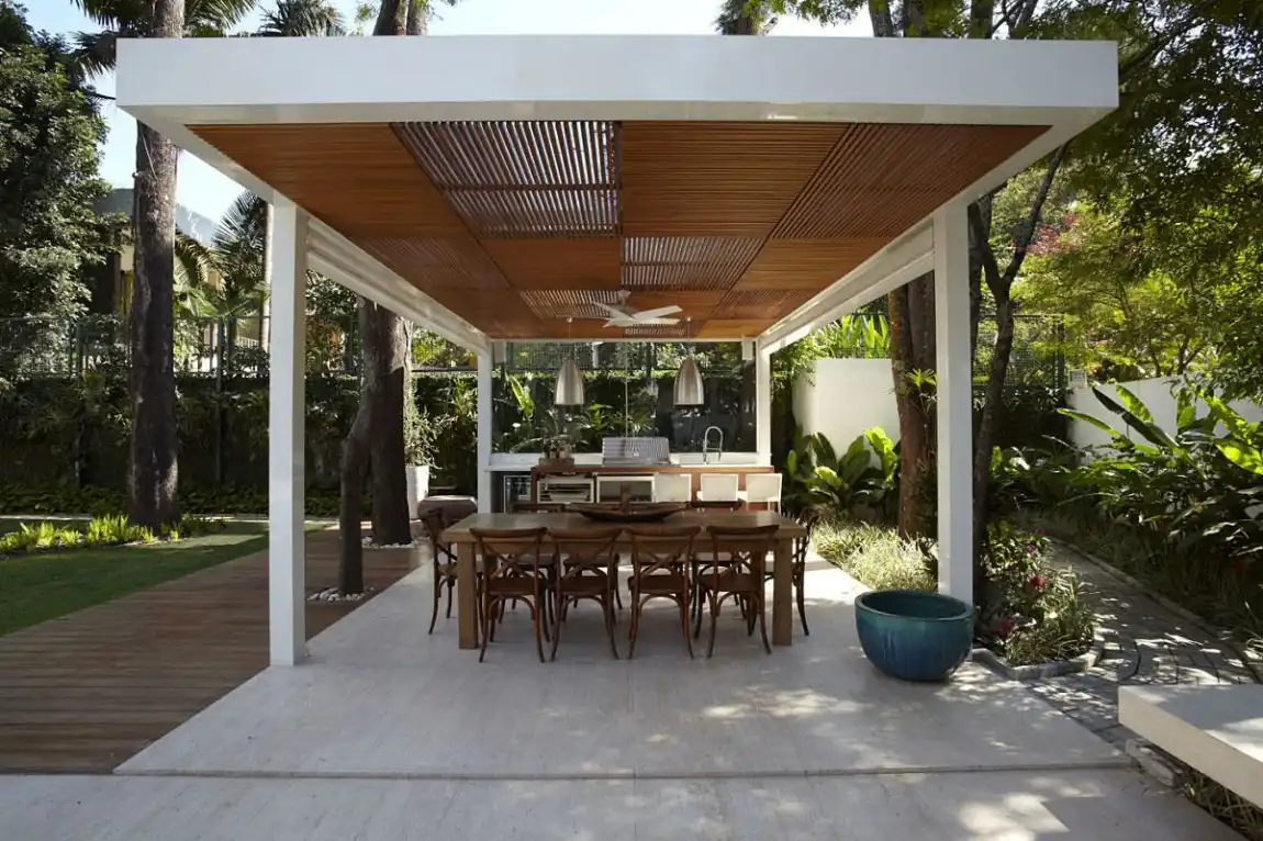 The Morumbi Residence Dining Area