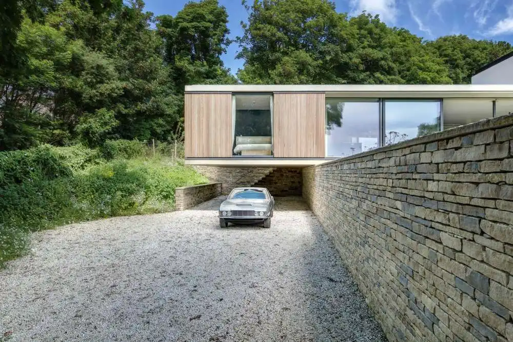 The Quest In uk by Strom Architects car