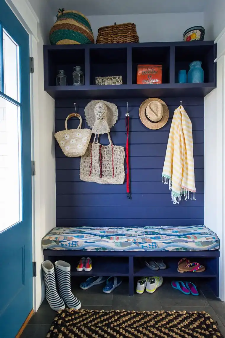 This old classic shingle-style home - mudroom