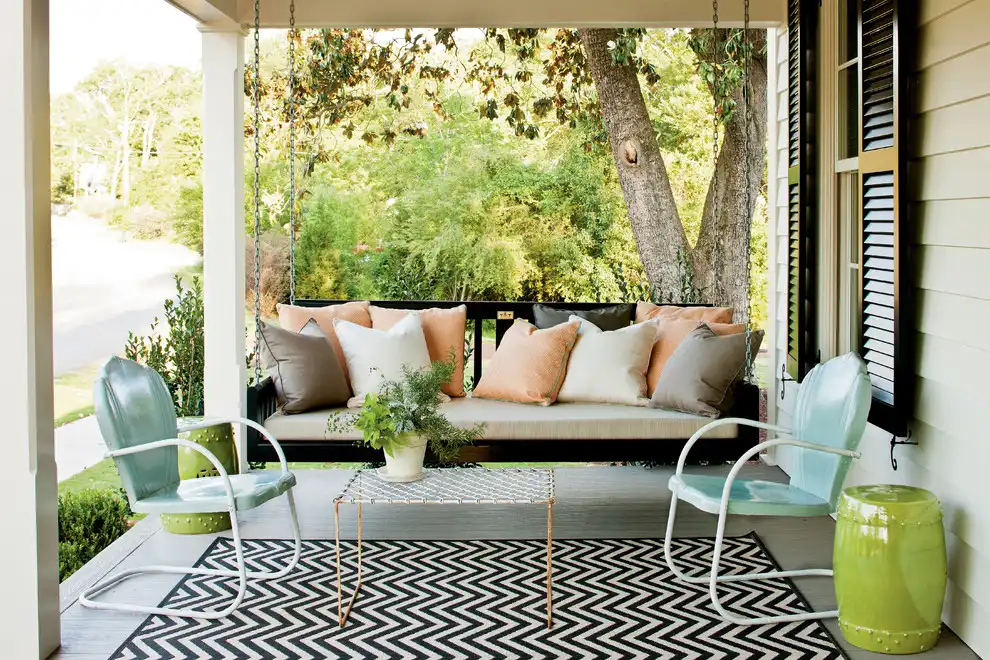 Throw Pillows