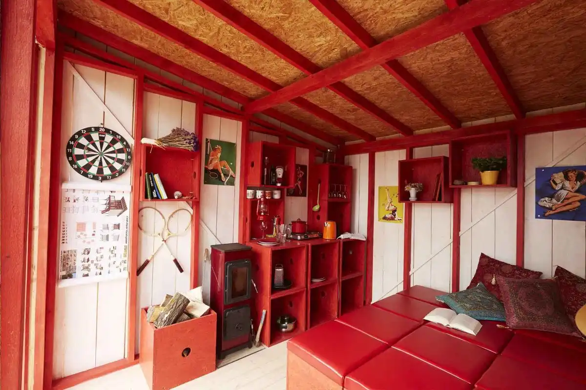 Tiny House Build by Joshua Woodsman Interior View