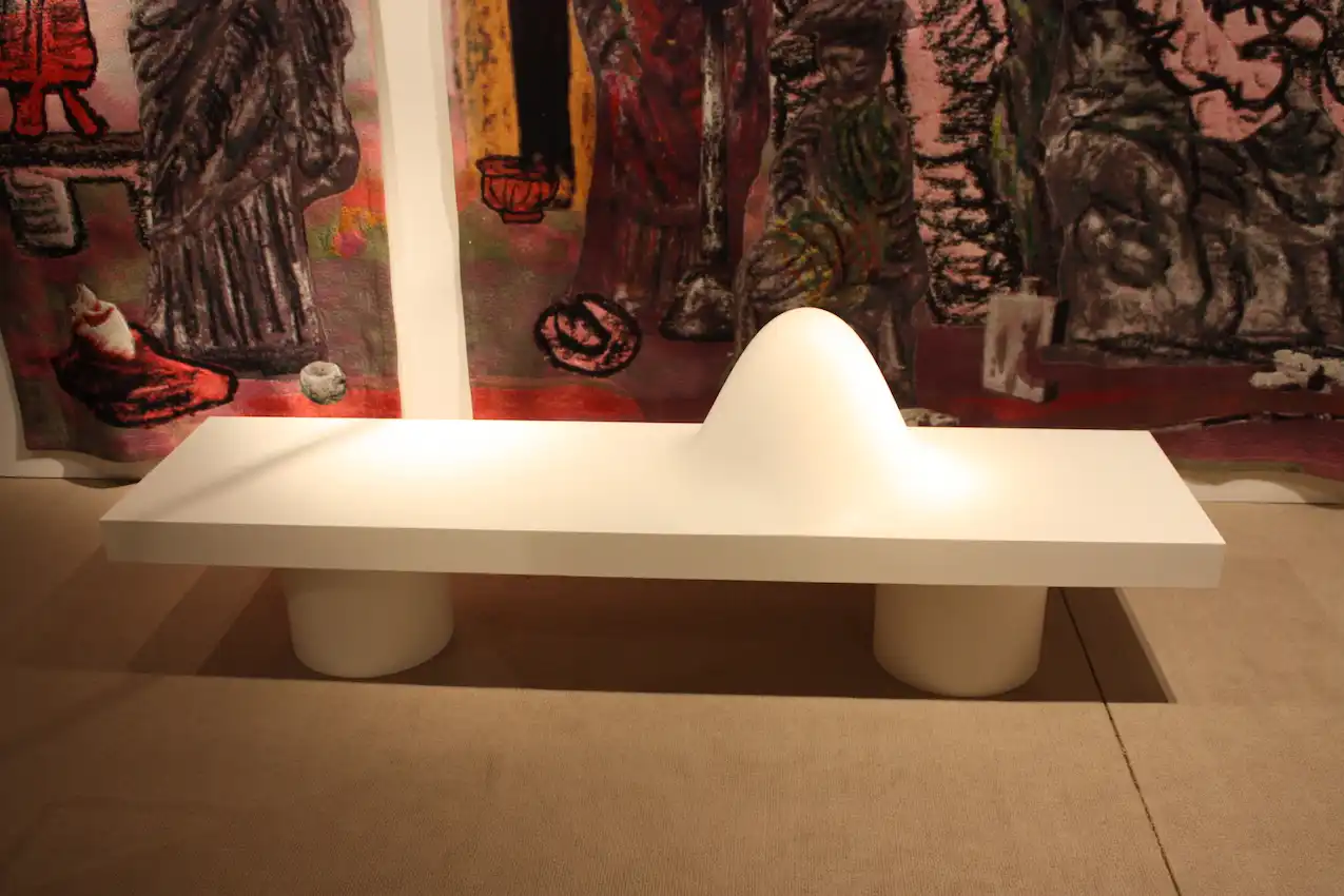 Trained in Paris, the artist has exhibited in museums such as the Victoria and Albert Museum and the Beirut Exhibition Center.